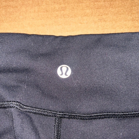 Lululemon Align Crop Leggings - Picture 3 of 4